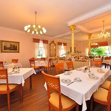 Hotel Marienhof 3*